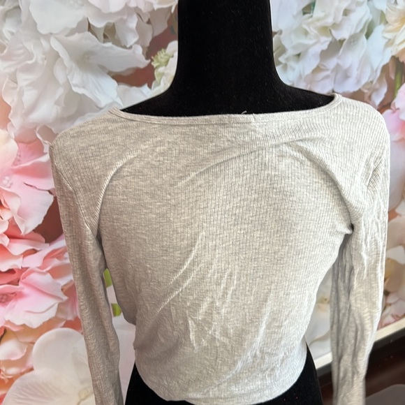 grey garage long sleeve tank. worn a couple times. front notch. FINAL SALE. - Picture 2 of 3